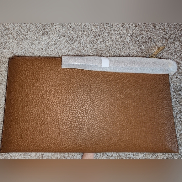 Michael KORS Jet Set Travel‎ Tan/brown Wristlet - Picture 4 of 11